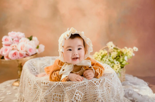 博尔塔拉宝宝多大开始攒肚子